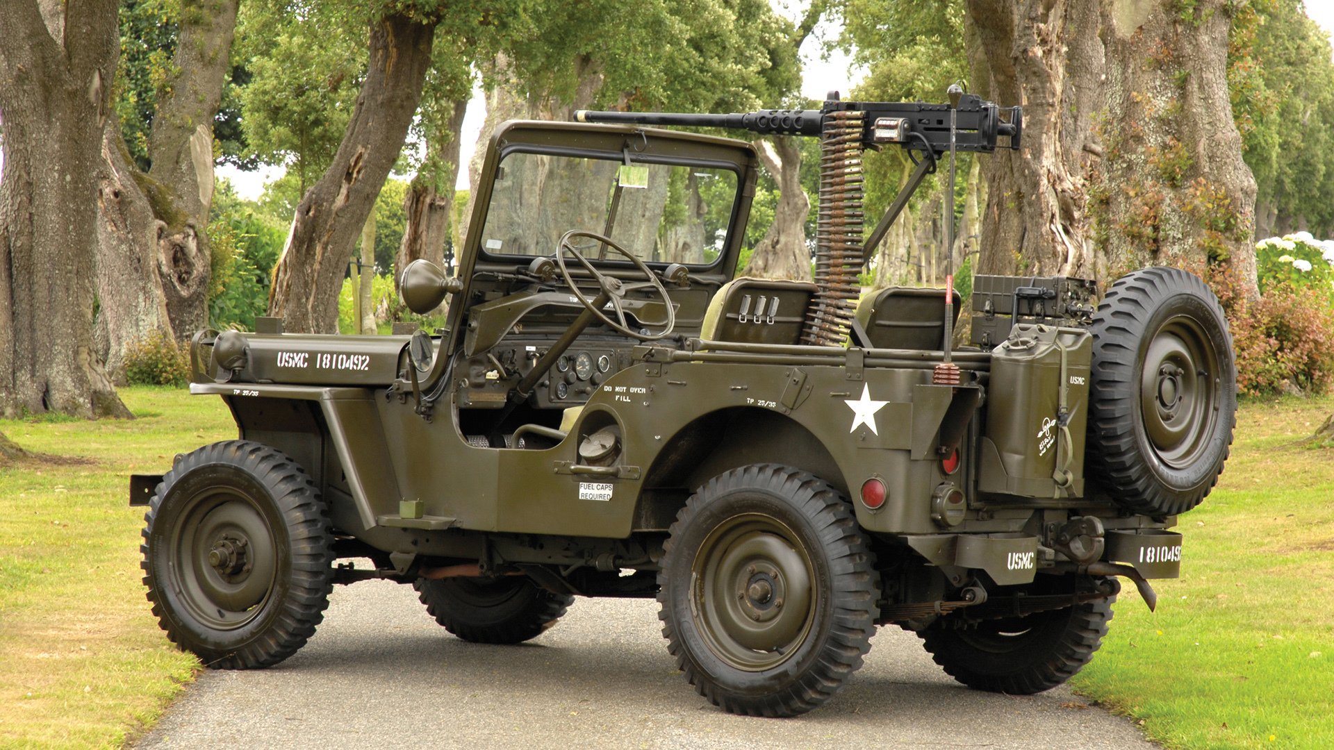 leyu乐鱼在线登录入口-在季后赛对阵快船时，库里全场投中9个三分球，砍下41分带领勇士逆转！