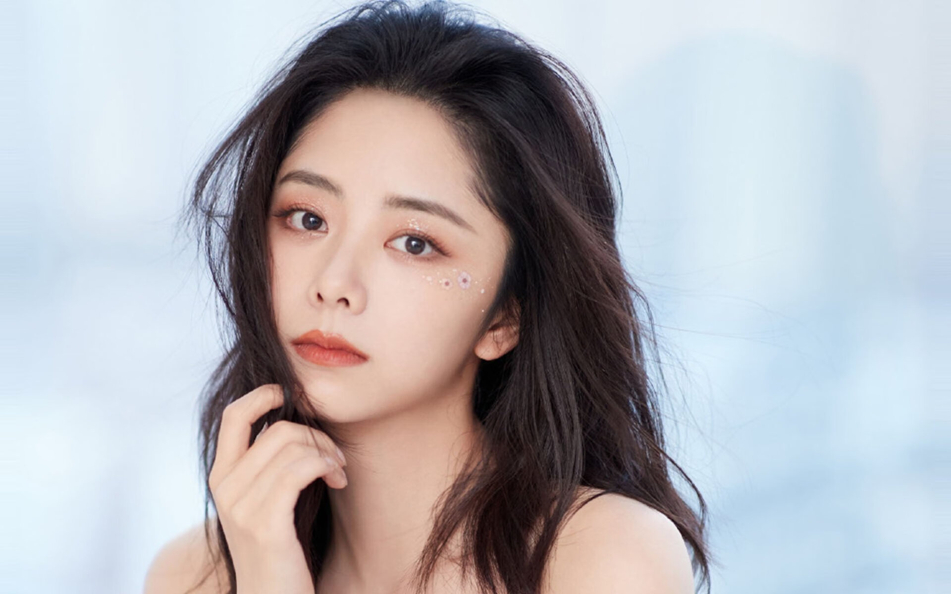 LEYU SPORTS中国官方网站-女篮国家队引进国际先进训练设备提升竞技水平，女子篮球国家队怎么进