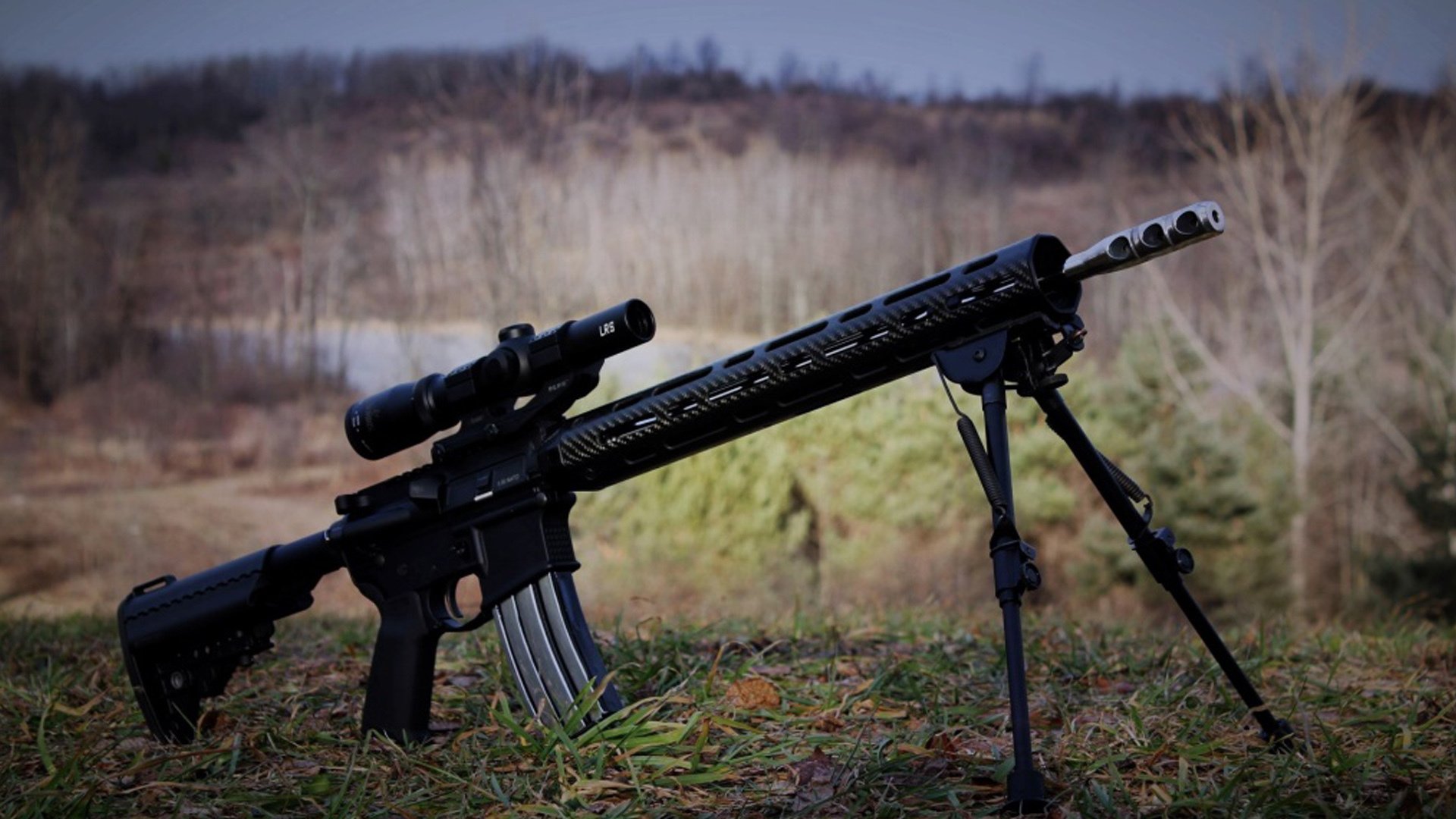 拜仁慕尼黑稳居德甲榜首,争夺多项冠军