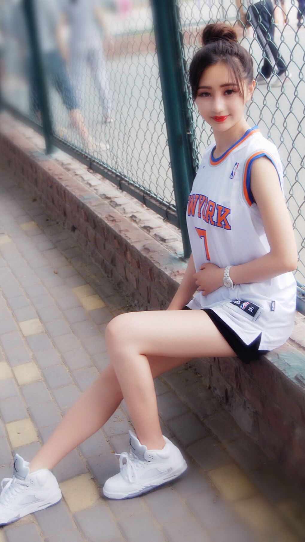 乐鱼体育App下载-球迷见面会现场热情高涨加强俱乐部与粉丝联系，足球球迷见面会英文作文